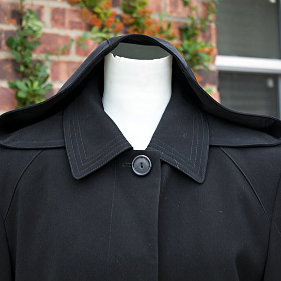 Portrait Jackets & Blazers - Portrait Stunning Hooded Coat, Size 8
